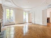 Appartement 7 pièces 212 m²