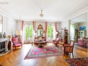 Appartement 7 pièces 214 m²