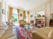 Appartement 7 pièces 218 m²