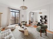 Appartement 7 pièces 219 m²