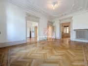 Appartement 7 pièces 220 m²