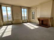 Appartement 7 pièces 220 m²