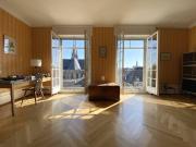 Appartement 7 pièces 224 m²