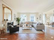 Appartement 7 pièces 231 m²