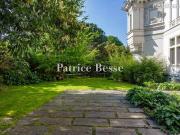 Appartement 7 pièces 247 m²