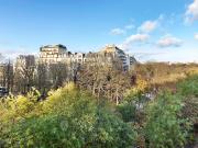 Appartement 7 pièces 252 m²