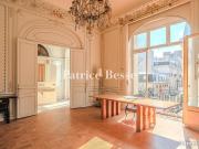 Appartement 7 pièces 318 m²