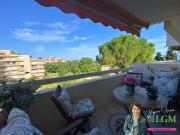 Appartement 86 m² traversant avec balcons et garage –...