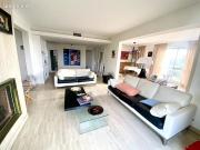 Appartement 8 pièces 168 m²