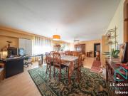 Appartement 8 pièces 181 m²