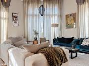 Appartement 8 pièces 216 m²