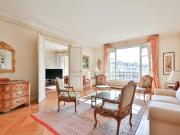 Appartement 8 pièces 225 m²