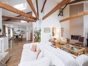 Appartement 8 pièces 245 m²