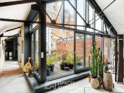 Appartement 8 pièces 302 m²