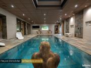 Appartement 8 pièces 316 m²