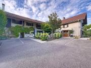 Maison 8 pièces 325 m²