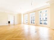 Appartement 8 pièces 336 m²