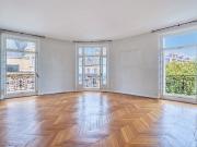 Appartement 8 pièces 361 m²