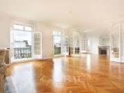 Appartement 8 pièces 398 m²