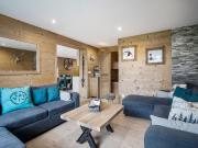 Appartement 8 pièces 90 m²