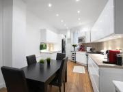 APPARTEMENT / 90 M2 / 75017