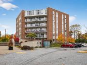 Appartement à Louer 1210 Boul. Curé Poirier E. 206, Le...