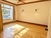 Appartement à Louer 1247 rue Jean Talon Est, Rosemont/La...