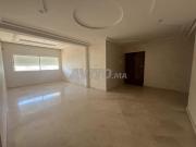 Appartement à louer 126 m² hamria