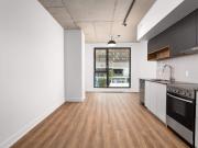 Appartement à Louer 1424 Boul. Saint Laurent Montréal...