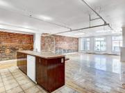 Appartement à Louer 15 Notre Dame St W, Anjou Montréal...