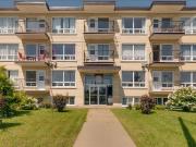 Appartement à Louer 2415 Chemin Sainte Foy, Québec 24...