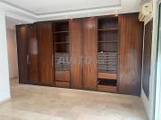Appartement à louer 250 m² à Rabat