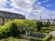 Appartement à louer 2 Pièces 43 m2 / 464 sq ft Paris 2...