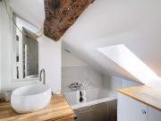 Appartement à louer 2 Pièces 47 m2 / 513 sq ft Paris 1...