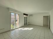 Appartement à louer 2 pièces 56 m²