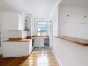 Appartement à louer 2 Pièces 75 m2 / 807 sq ft Paris 2...