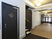 Appartement à Louer 3025 Rue Sherbrooke Ouest, Anjou...