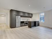 Appartement à Louer 319 Rue De Levis, Montréal 29 photos...