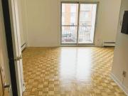 Appartement à Louer 3214 Ch. Ste Foy, Québec, QC G1X...