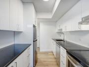 Appartement à Louer 350 Rue Prince Arthur Ouest, Anjou...