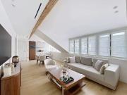 Appartement à louer 3 Pièces 56 m2 / 603 sq ft Paris 7...