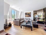 Appartement à louer 3 Pièces 85 m2 / 918 sq ft Neuilly... Appartement à louer 3 Pièces 85 m2 / 918 sq ft Neuilly...