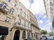 Appartement à louer 3 Pièces 88 m2 / 947 sq ft Bordeaux...