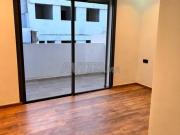 À louer appartement 3 chambres vide à Palmier