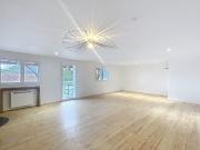 Appartement à louer 4 pièces 158 m