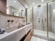 Appartement à louer 5 Pièces 165 m2 / 1778 sq ft Neuilly...