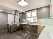 Appartement à louer 5 Pièces 236 m2 / 2541 sq ft Paris... Appartement à louer 5 Pièces 236 m2 / 2541 sq ft Paris...