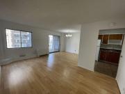 Appartement à Louer 6655 Chem. Mackle Côte Saint Luc H4W...