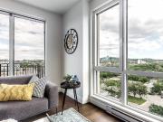 Appartement à Louer 6801 Abraham de Sola St, Côte Saint...