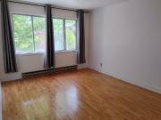 Appartement à Louer 8432 rue de Reims, Villeray/Saint...